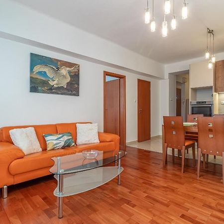 Cosy Flat Close To Central Bratislava Bagian luar foto